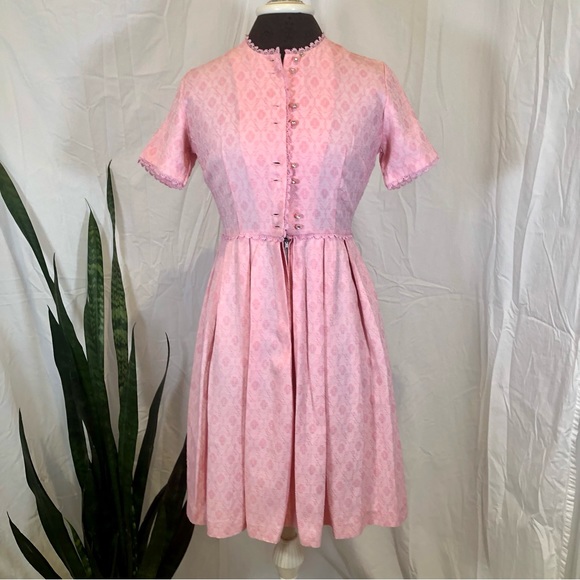 Vintage Dresses & Skirts - Vintage 1960s-70s Woven Cotton Jacquard Lace Trimmed Pastel Pink Dress